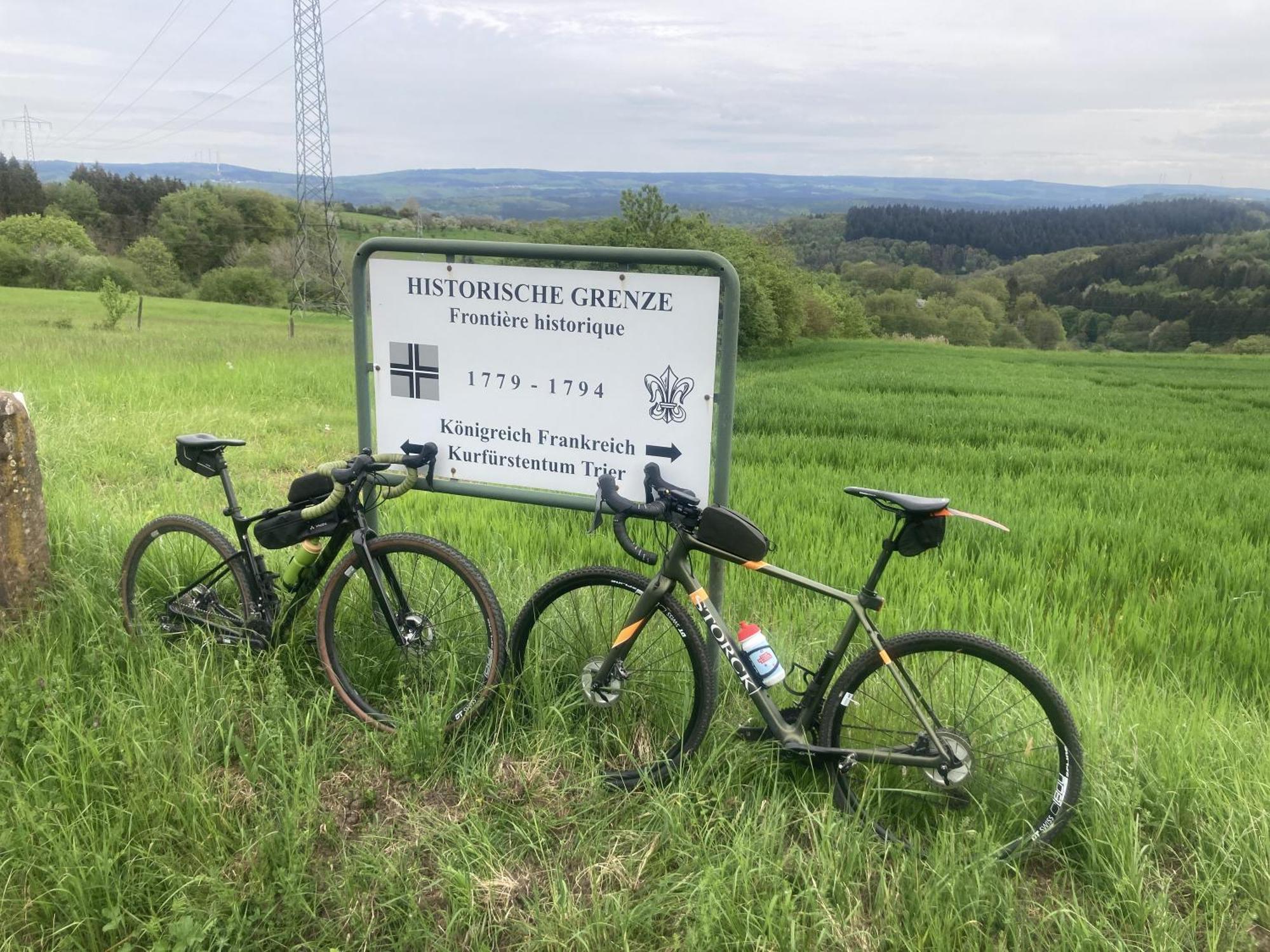 Draussen Am See Losheim Esterno foto